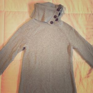 Gray Gap Sweater